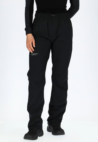 Zalando Meta ad exemple commenc&eacute; 2026-08-12: Swedemount ST. ANTON - Snowboard pants - orange, Swedemount ABISKO - Outdoor trousers - black, Swedemount LOFOTEN OFF - Outdoor trousers - black charcoal, Swedemount LOFOTEN OFF - Outdoor trousers - dk navy denim blue, Swedemount TRAINING HYBRID - Training jacket - lt. grey melange charcoal melange, Swedemount CERVINIA JACKET W - Ski jacket - black fresh pink