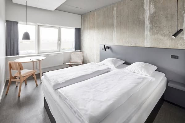 Marriott Bonvoy Meta ad example started 2026-07-15: Sheraton Annaba Hotel, Four Points Flex by Sheraton Aalborg, Four Points Flex by Sheraton Aarhus Viby, Four Points Flex by Sheraton Aarhus Skejby, Moxy Aberdeen Airport, Courtyard by Marriott Aberdeen Airport