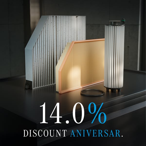 Mercedes-Benz Romania Meta ad example started 2026-07-28: 14.0% Discount Aniversar, 14.0% Discount Aniversar