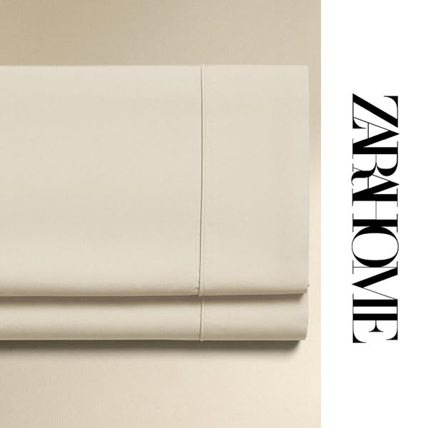 Zara Home Meta ad Beispiel gestartet 2026-04-02: Satynowa poszwa na kołdrę (500 nitek), Prześcieradło z gumką z perkalu | wysokość 30 cm (gramatura 300 nitek), Prześcieradło wierzchnie z bawełnianego perkalu (gramatura 300 nitek), Prześcieradło wierzchnie z bawełnianego perkalu (gramatura 300 nitek), Prześcieradło wierzchnie z bawełnianego perkalu (gramatura 300 nitek), Satynowa poszwa na kołdrę (500 nitek)